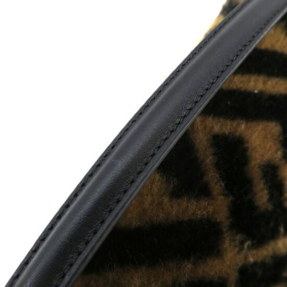 Fendi Baguette Shoulder Bag - Picture 8 of 8